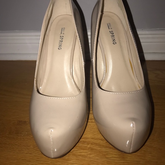 Call it Spring beige pump 7 1/2 - Picture 2 of 3